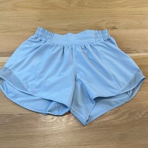 hotty hot low-rise line short 4”